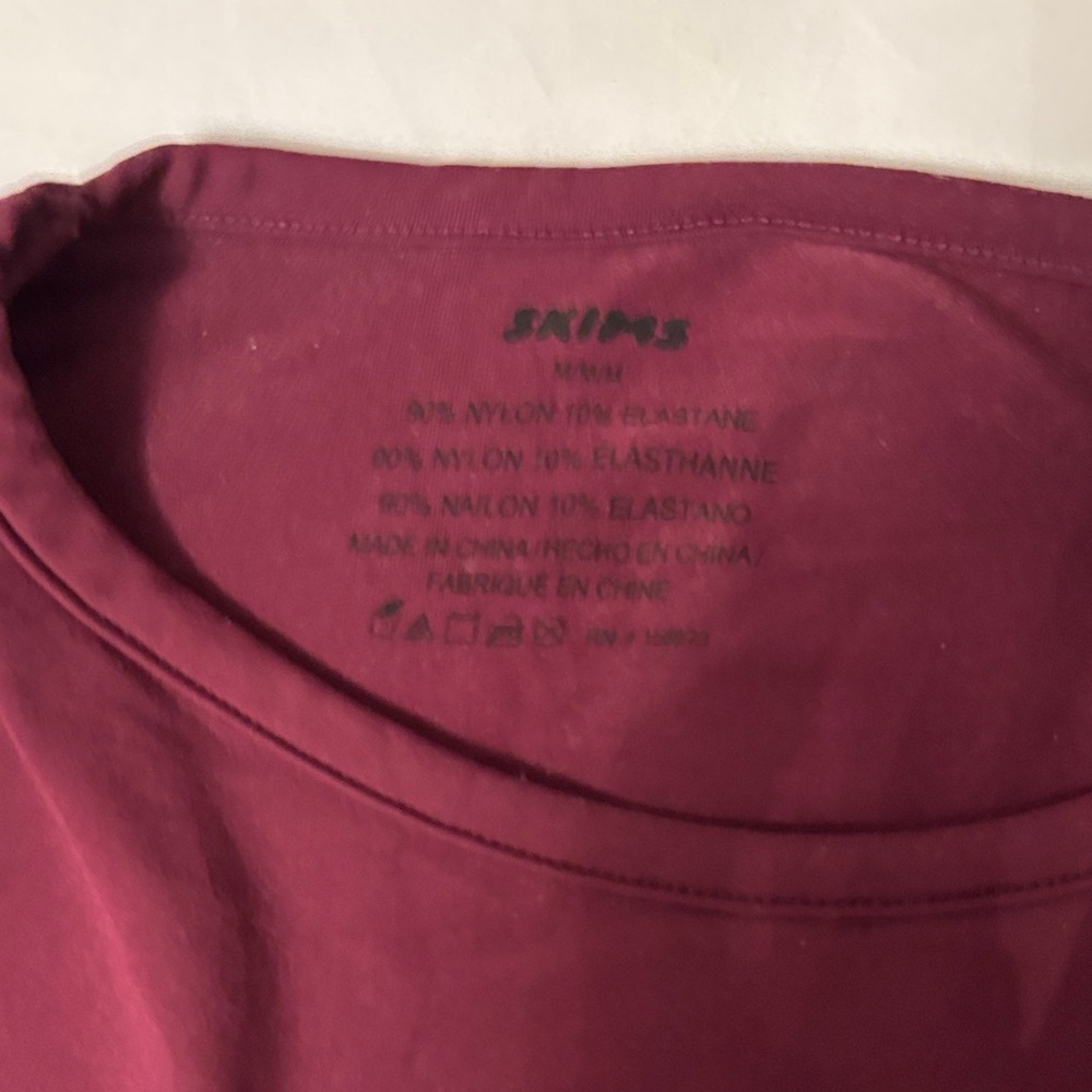 SKIMS Burgundy Top long sleeve new